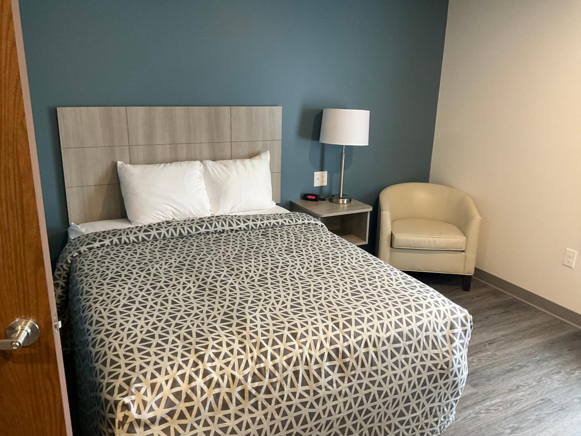 Woodspring Suites Charlotte Airport מראה חיצוני תמונה