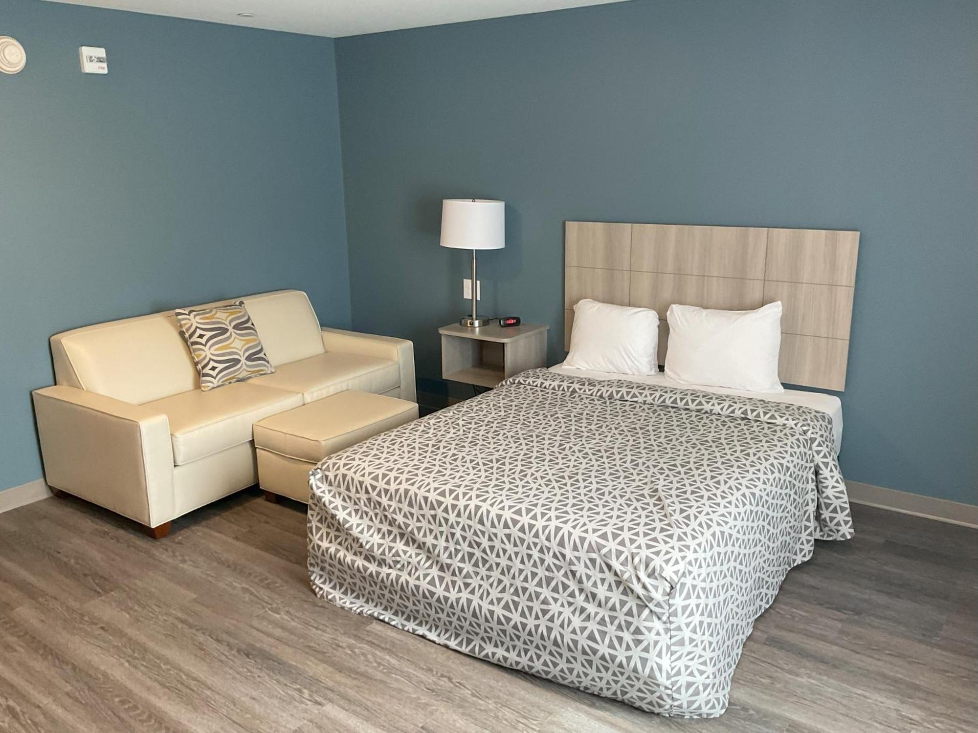 Woodspring Suites Charlotte Airport מראה חיצוני תמונה